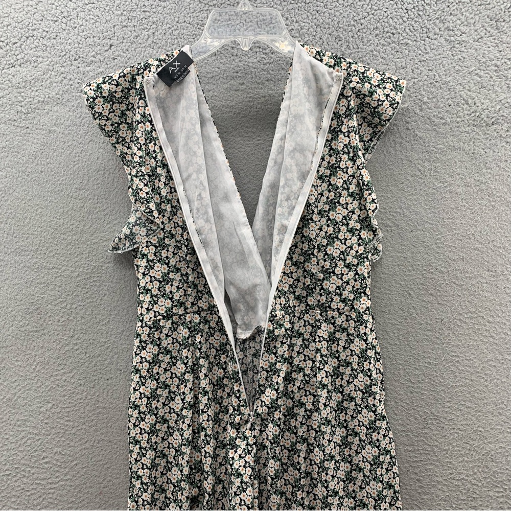 AX Paris Women Ditsy Floral V-Beck Ruffle Jumpsuit Romper Green White Size 10 - Picture 6 of 10